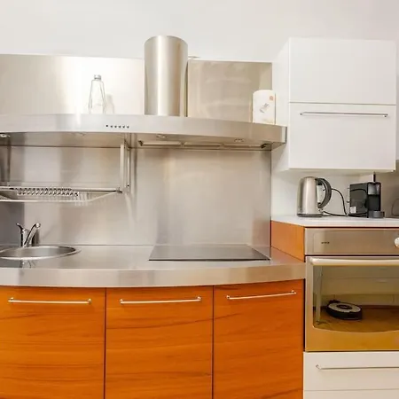 Artistic Quiet Crusader Street