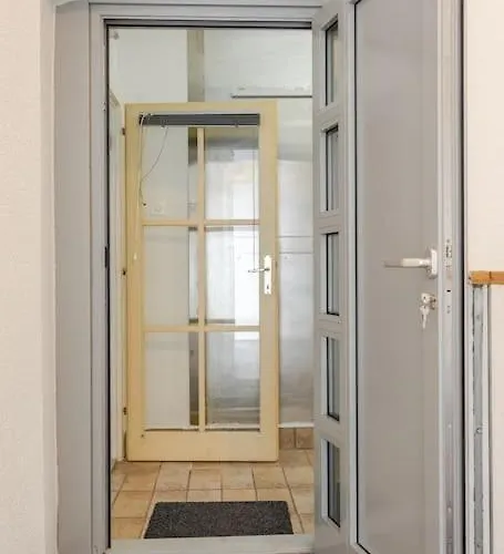 Artistic Quiet Crusader Street Lejlighed