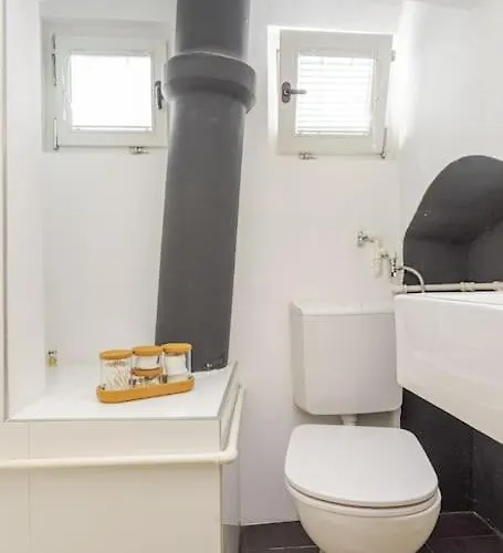 Lejlighed Artistic Quiet Crusader Street *