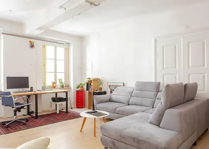 Apartman Artistic Quiet Crusader Street *